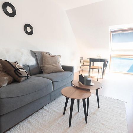 Bienvenue Chez Vous Tres Calme Et En Plein Centre Apartamento Mantes-la-Jolie Exterior foto