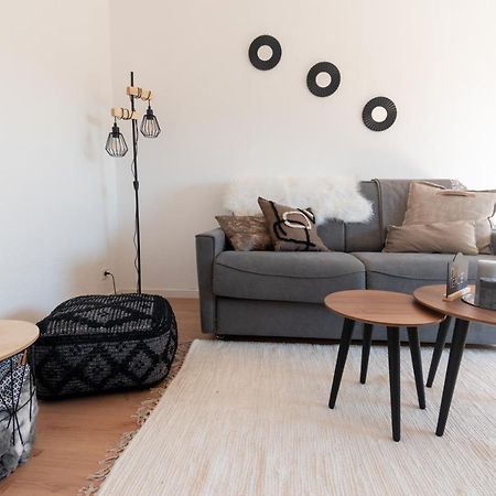 Bienvenue Chez Vous Tres Calme Et En Plein Centre Apartamento Mantes-la-Jolie Exterior foto