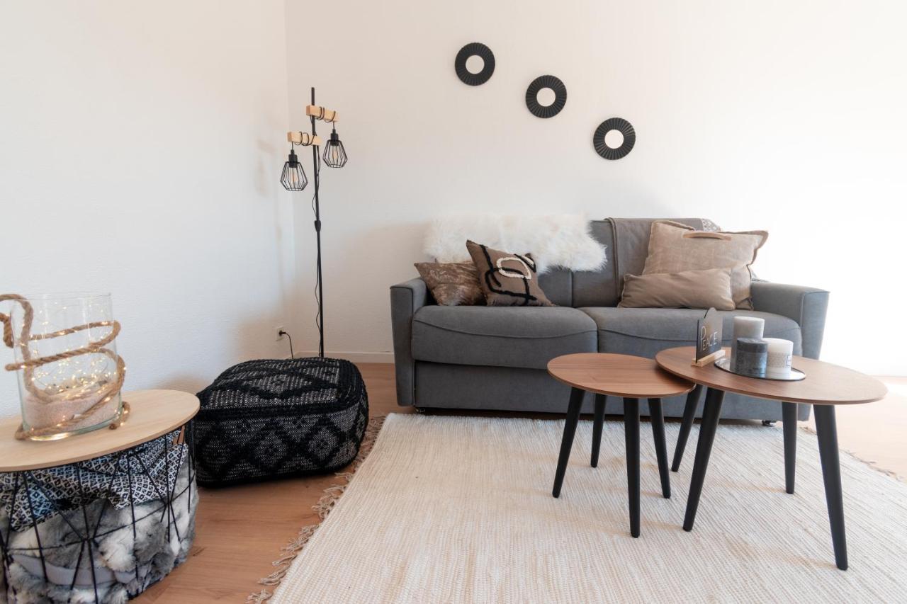 Bienvenue Chez Vous Tres Calme Et En Plein Centre Apartamento Mantes-la-Jolie Exterior foto