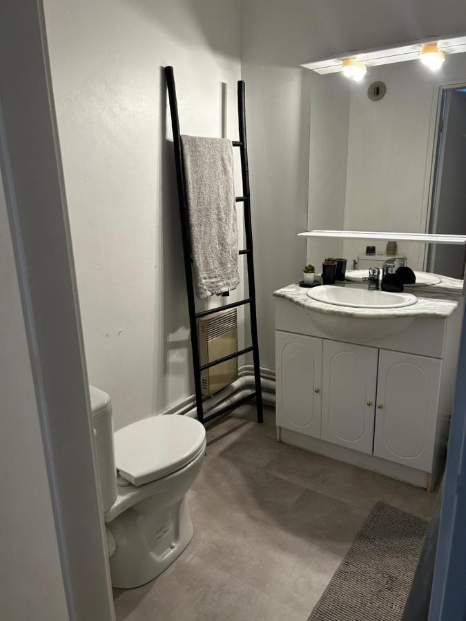 Bienvenue Chez Vous Tres Calme Et En Plein Centre Apartamento Mantes-la-Jolie Exterior foto
